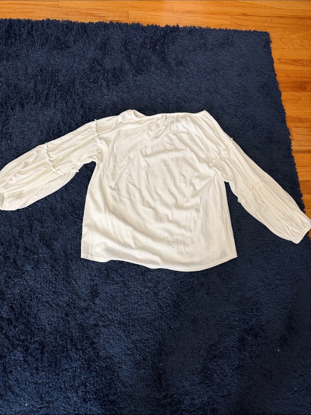White long sleeve tunic top. Size LARGE. Worn once.